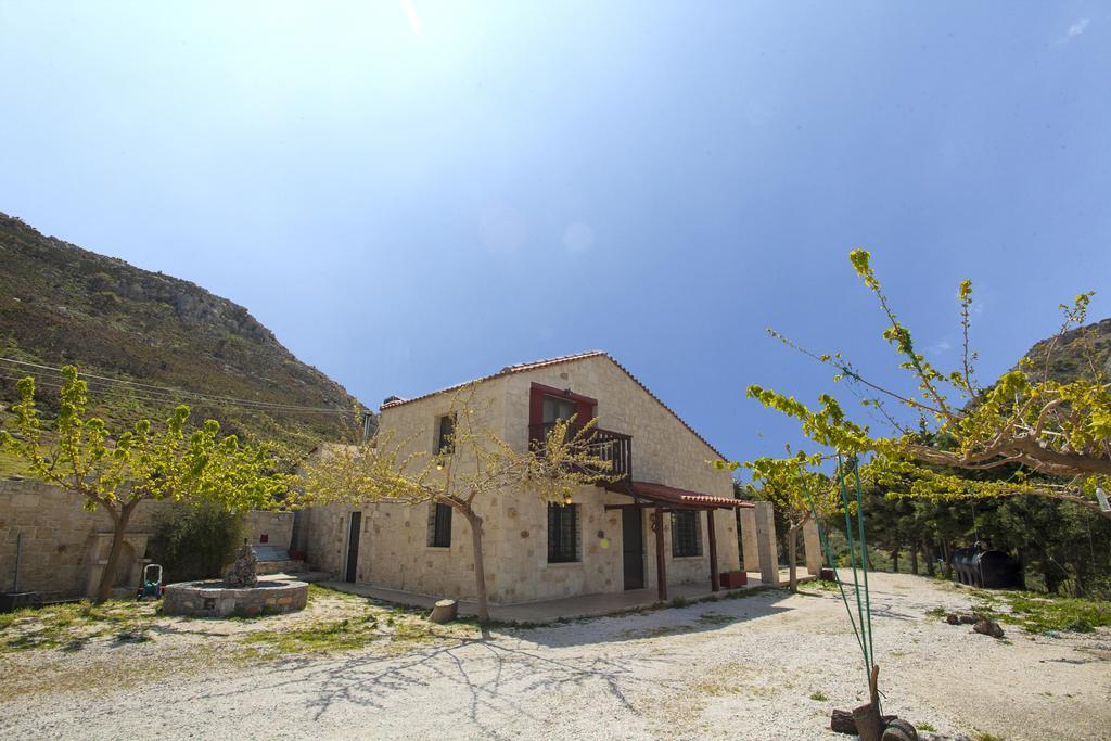 Hotel Elafos 3*