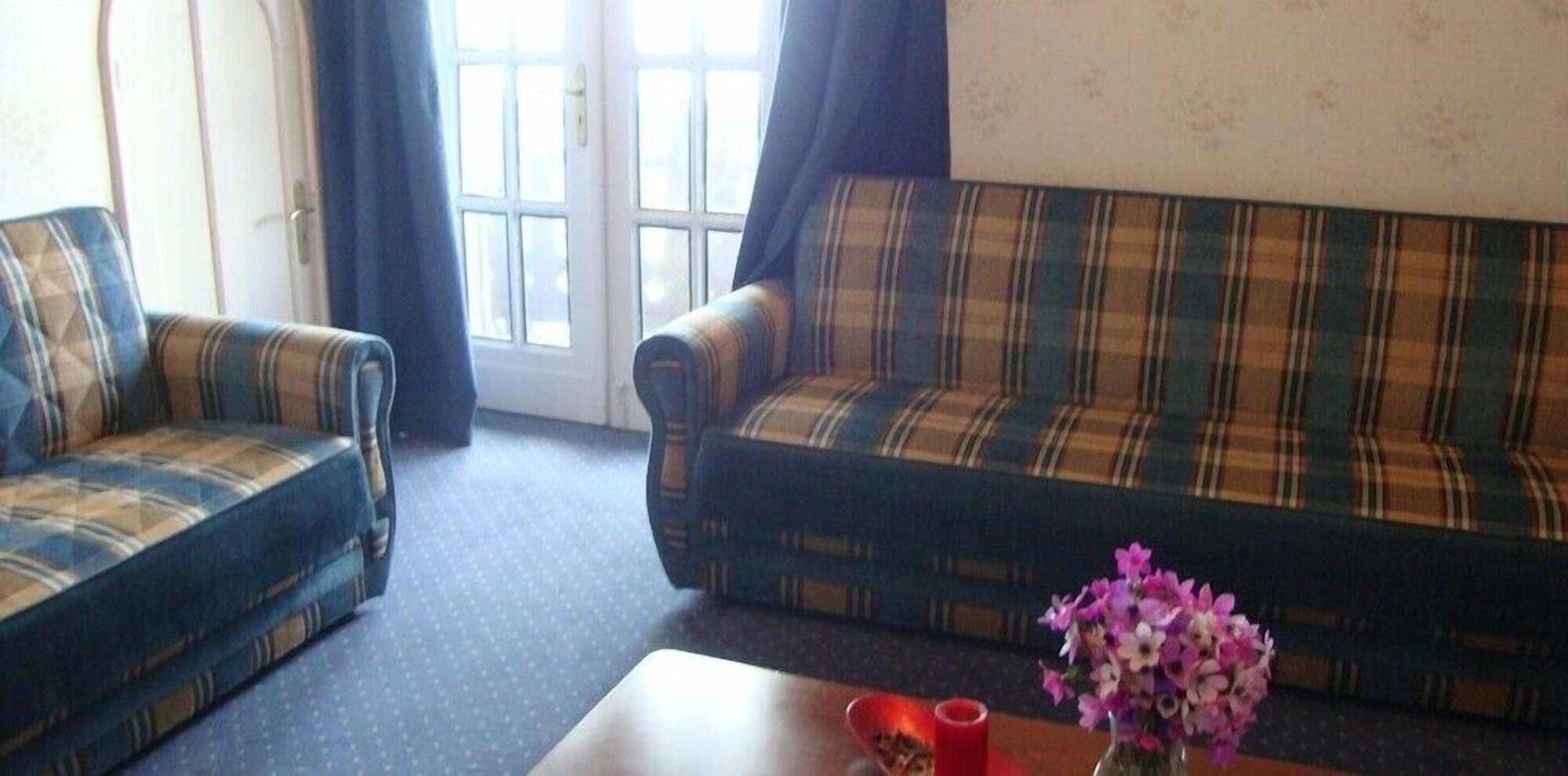Otel Elafos 3*