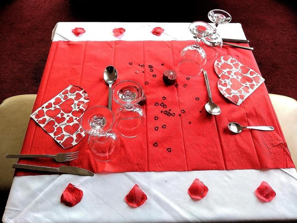 Otel Elafos Sálakos